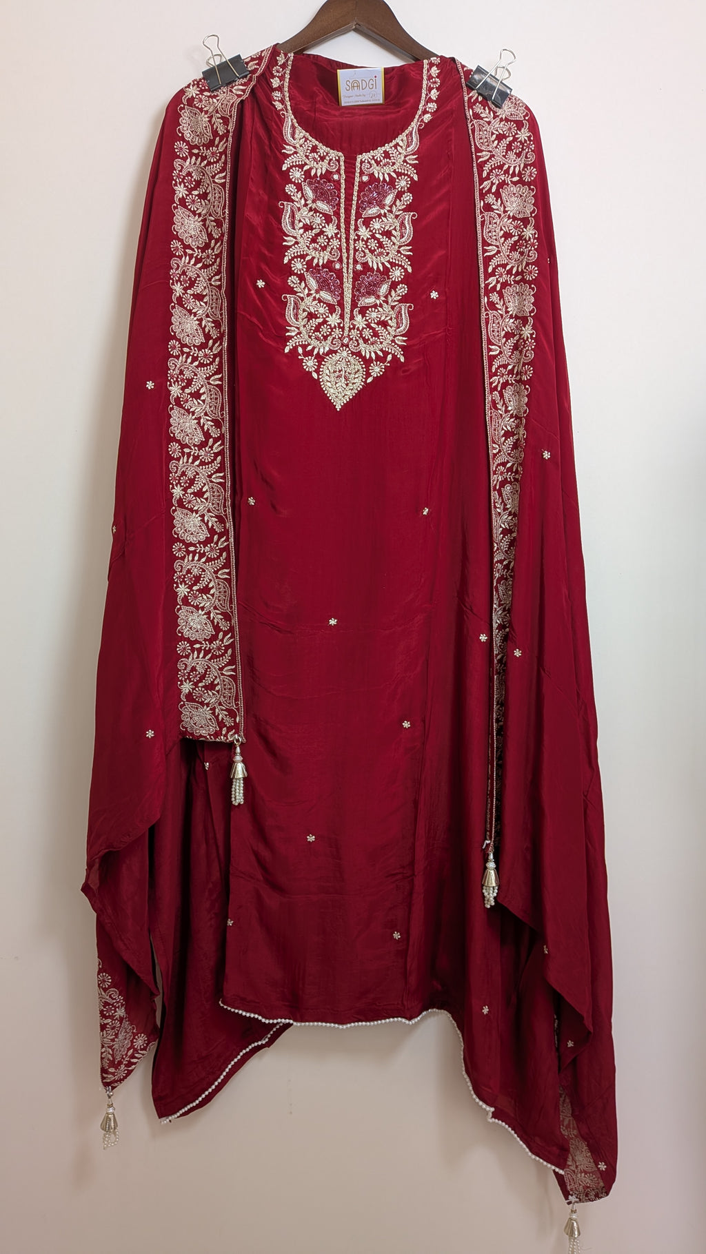 Kashmiri Embroided Unstitched Suit Set on Pure Crepe Silk